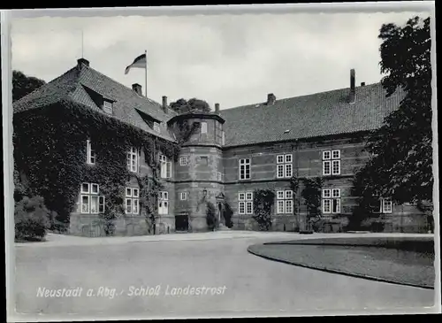 Neustadt Ruebenberge Neustadt Ruebenberge Schloss Landestrost * / Neustadt am Ruebenberge /Region Hannover LKR