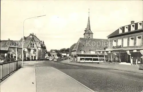 Bad Bramstedt Blick zur Kirche Sol und Moorbad / Bad Bramstedt /Segeberg LKR