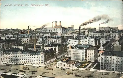 Milwaukee Wisconsin Schlitz Brewing Co Industry Brauerei / Milwaukee /