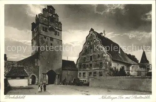 Dinkelsbuehl Noerdlinger Tor mit Stadtmuehle Kat. Dinkelsbuehl