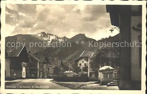 Grassau Chiemgau mit Hochplatte im Achental / Grassau /Traunstein LKR