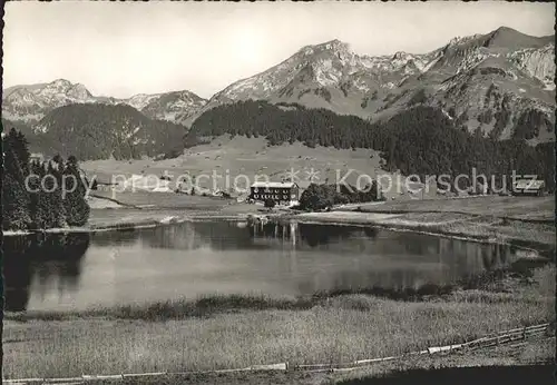 Schwendisee mit Ferienheim Seegueetli Kat. Wildhaus