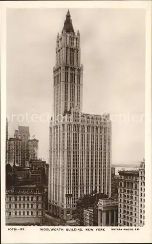 New York City Woolworth Building / New York /