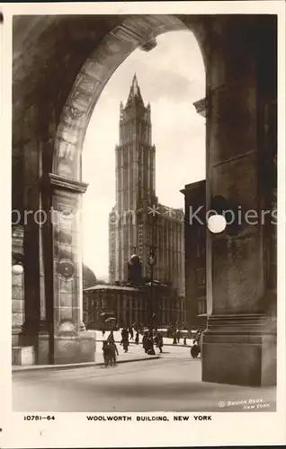 New York City Woolworth Building / New York /