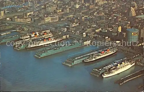 New York City New York City Piers Port aerial view / New York /