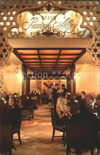 New York City Waldorf Astoria Hilton Hotel Peacock Alley Lobby / New York /