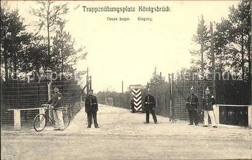 Koenigsbrueck Truppenuebungsplatz Neues Lager Eingang Soldaten Fahrrad / Koenigsbrueck /Bautzen LKR