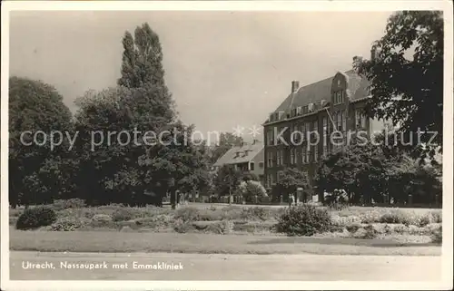 Utrecht Nassaupark met Emmakliniek Kat. Utrecht