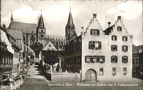 Oppenheim Marktplatz mit Rathaus und St Katharinenkirche Kat. Oppenheim Rhein