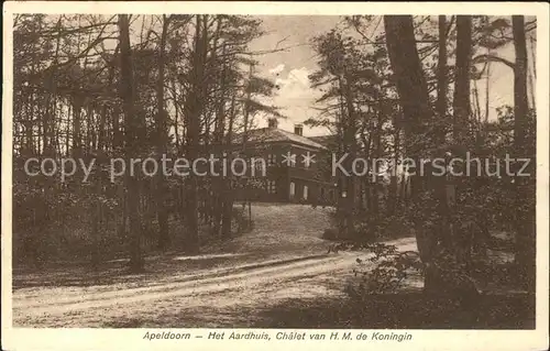 Apeldoorn Het Aardhuis Chalet van H.M. de Koningin Kat. Apeldoorn