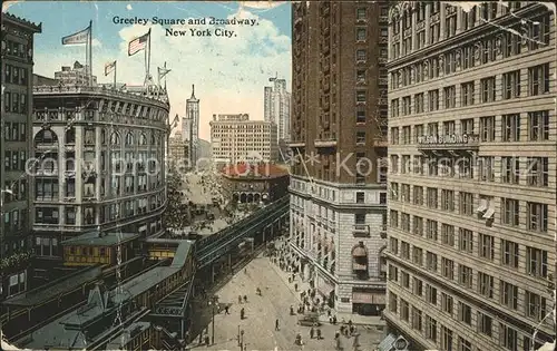 New York City Greeley Square and Broadway Mc Alpin Hotel / New York /