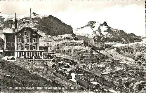 Klausenpass Hotel Klausenpasshoehe mit Scheerhorn Autos Kat. Klausen