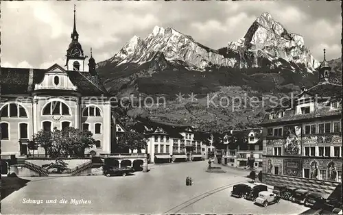 Schwyz Dorfplatz mit Mythen Kat. Schwyz