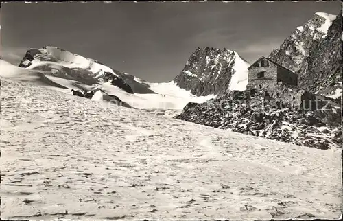 Saas Fee Britannia Huette Strahlhorn Adlerpass Rimpfischhorn Kat. Saas Fee