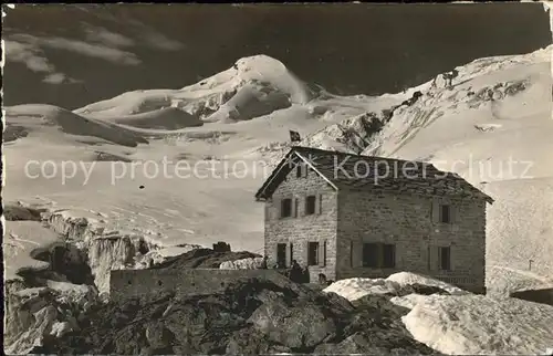 Saas Fee Touristenhaus Langefluh mit Allalinhorn Kat. Saas Fee