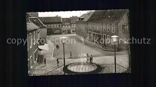 Gruenstadt Schillerplatz Springbrunnen Kat. Gruenstadt