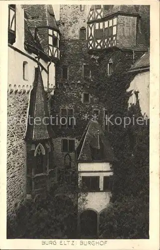 Muenstermaifeld Burg Eltz Burghof Kat. Muenstermaifeld