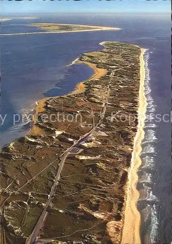 Hoernum Sylt mit Insel Amrum Fliegeraufnahme Kat. Hoernum (Sylt)