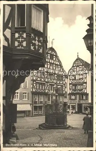 Bernkastel Kues Marktplatz Fachwerk Kat. Bernkastel Kues