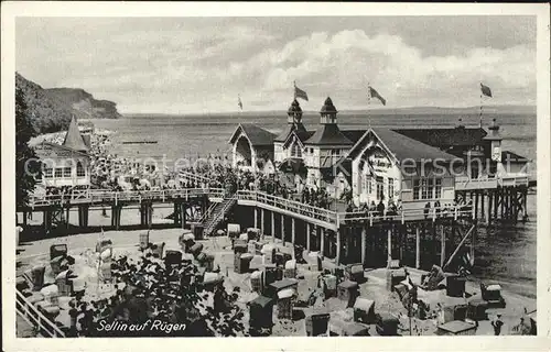 Sellin Ostseebad Ruegen Seebruecke Strand Kat. Sellin Ostseebad