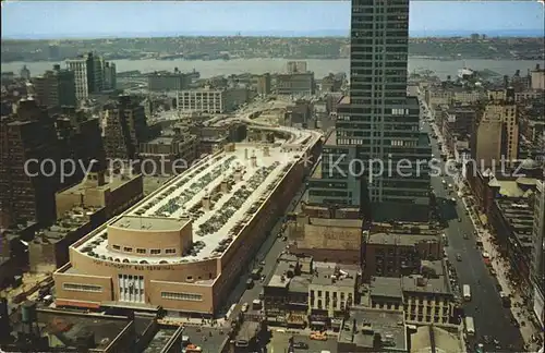 New York City Port Authority Bus Terminal / New York /