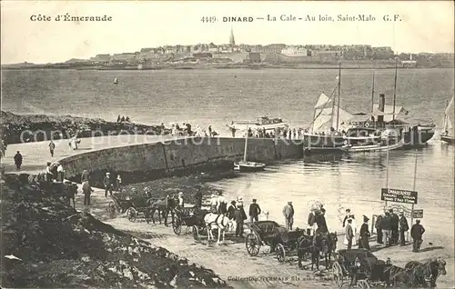 Dinard Ille et Vilaine Bretagne La Cale Bateau au loin Saint Malo Kutsche Kat. Dinard