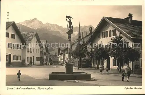 Garmisch Partenkirchen Floriansplatz Brunnen Kat. Garmisch Partenkirchen