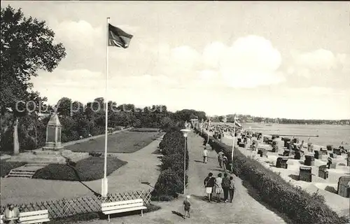 Eckernfoerde Promenade mit Kurpark und Strand Kat. Eckernfoerde