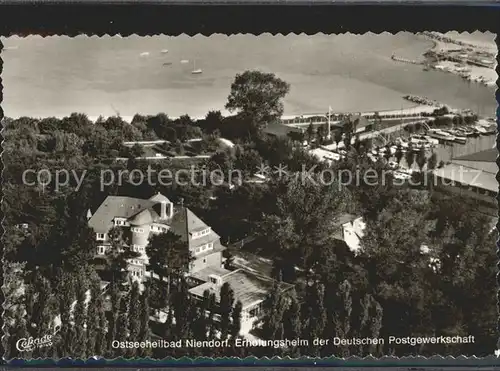 Niendorf Ostseebad Erholungsheim der Dt Postgewerkschaft Fliegeraufnahme Kat. Timmendorfer Strand