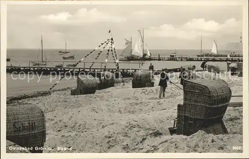 Groemitz Ostseebad Strand Seebruecke Segelboot Ostseebad /  /