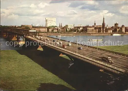 Duesseldorf Rheinansicht mit Oberkasseler Bruecke Kat. Duesseldorf