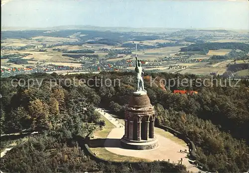 Hermannsdenkmal im Teutoburger Wald Fliegeraufnahme Kat. Detmold