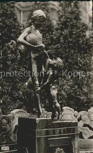 Duesseldorf Trinkbrunnen an der Koe Kat. Duesseldorf