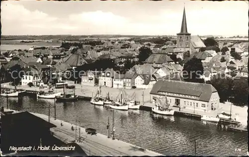 Neustadt Holstein uebersicht Kanal Fischkutter Kirche Kat. Neustadt in Holstein