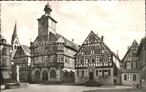 Heppenheim Bergstrasse Marktplatz Rathaus Brunnen Kat. Heppenheim (Bergstrasse)