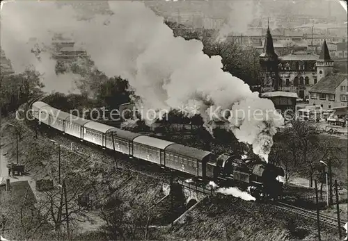 Gera Dampflokomotive Baureihe 6510 bei der Ausfahrt Kat. Gera