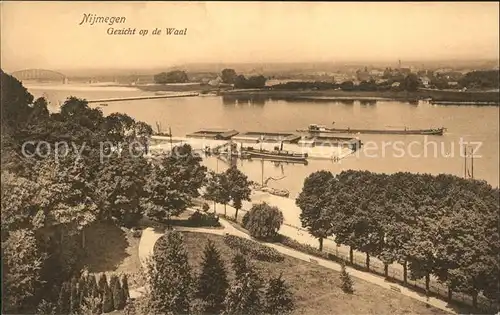 Nijmegen Gezicht op de Waal Kat. Nimwegen Nijmegen