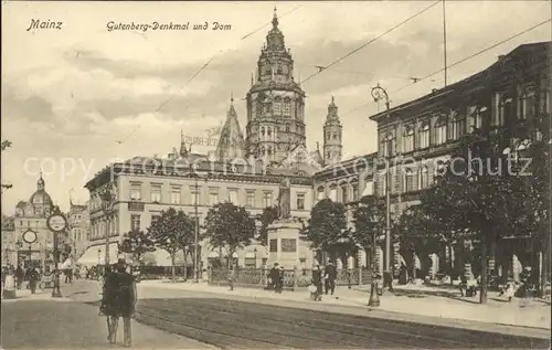 Mainz Rhein Gutenberg Denkmal und Dom / Mainz Rhein /Mainz Stadtkreis