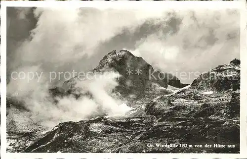 Gross Windgaellen von der Huette aus Gebirgspanorama Glarner Alpen Kat. Gross Windgaellen