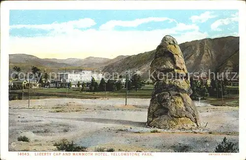 Yellowstone National Park Liberty Cap and Mammoth Hotel Kat. Yellowstone National Park