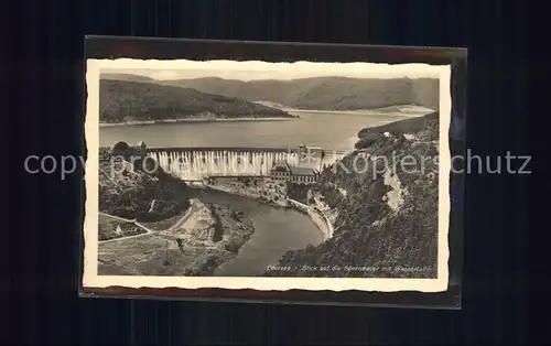 Edersee Blick auf die Sperrmauer mit Wasserfall Edertalsperre Stausee Kat. Edertal