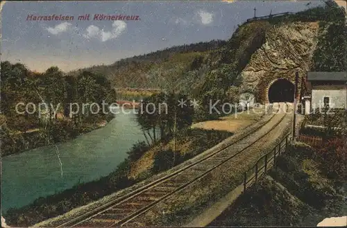 Lichtenwalde Sachsen Harrasfelsen mit Koernerkreuz Zschopautal Eisenbahn Tunnel / Niederwiesa /Mittelsachsen LKR