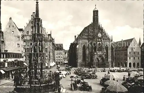 Nuernberg Marktplatz Frauenkirche Brunnen Kat. Nuernberg