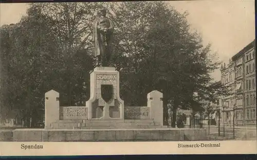Spandau Bismarck Denkmal  / Berlin /Berlin Stadtkreis