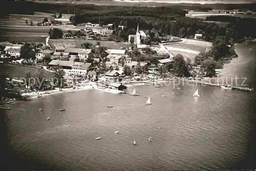 Gstadt Chiemsee Dampfersteg Fliegeraufnahme / Gstadt a.Chiemsee /Rosenheim LKR