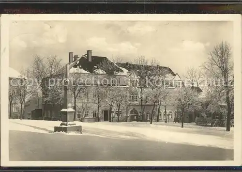 Oberwiesenthal Erzgebirge Hotel Deutscher Kaiser Denkmal im Winter Kat. Oberwiesenthal