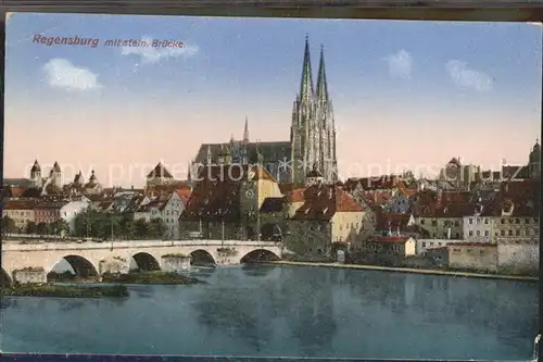 Regensburg Steinerne Bruecke Dom St Peter / Regensburg /Regensburg LKR