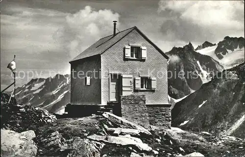 Goeschenen Dammahuette mit Feldschijen Urner Alpen Kat. Goeschenen