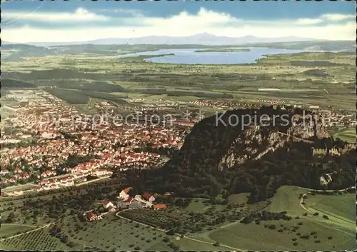 Singen Hohentwiel Fliegeraufnahme mit Bodensee und Alpen Kat. Singen (Hohentwiel)