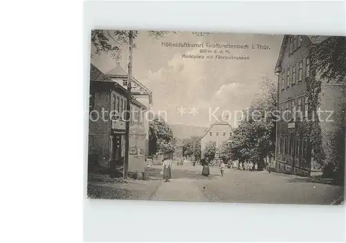 Grossbreitenbach Thueringen Marktplatz mit Fuerstenbrunnen / Grossbreitenbach /Ilm-Kreis LKR